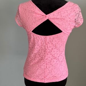 Candie’s Pink Bow-Back Top L
